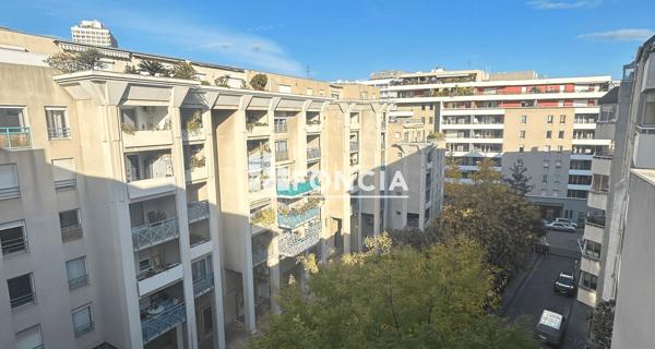 À vendre Appartement 2 pièces 50 m² - Marseille 13008