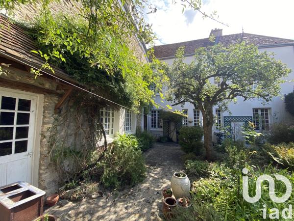 Maison à vendre 9 pièces 246 m² Épernon
