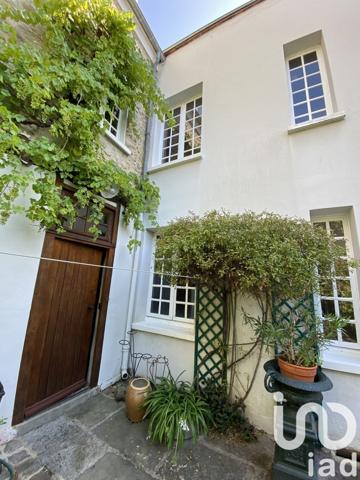 Maison à vendre 9 pièces 246 m² Épernon