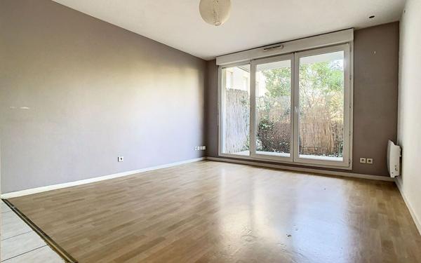 Appartement à louer    1 pièce •  Créteil