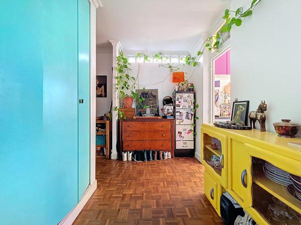 Appartement 4 pièces avec loggia, cave et parking