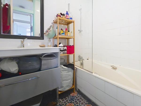 Appartement 4 pièces avec loggia, cave et parking