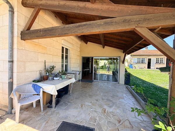 Maison d'habitation situé à Fronsac
