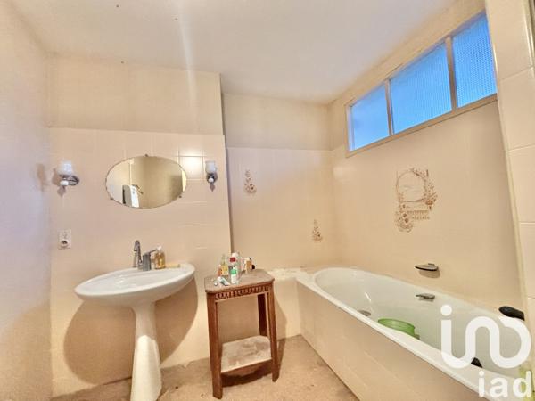 Maison à vendre 12 pièces 390 m² Salles-d'Aude