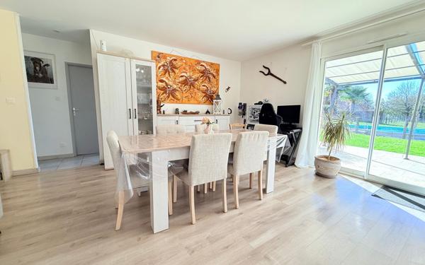 Maison à vendre    4 pièces •  Aire-sur-l'Adour