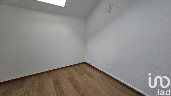 Appartement 3 pièces de 69 m² à Firmi (12300)