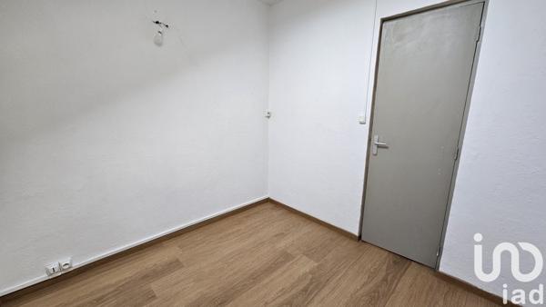 Appartement 3 pièces de 69 m² à Firmi (12300)