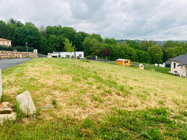 Achat terrain près de BOULAZAC - 919 m² - 59 900 €