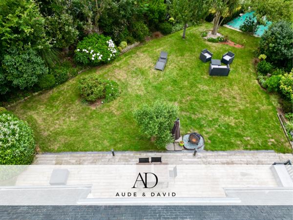 Maison 8 pièces - 116 m² Exclusivité efficity