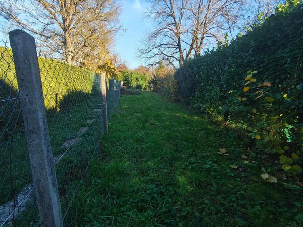 MAISON DE VILLAGE AVEC GRANGE