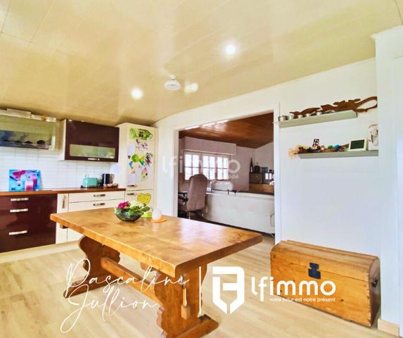 Appartement T3 dernier étage dans petite copropriété