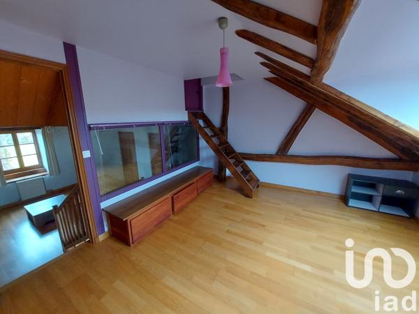 Maison de village 5 pièces de 266 m² à Arinthod (39240)