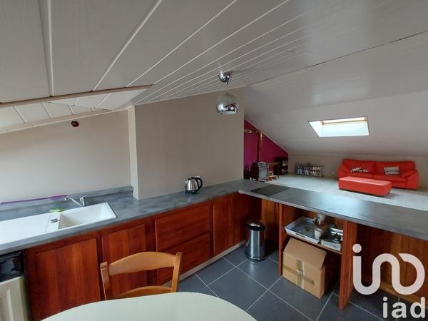 Maison de village 5 pièces de 266 m² à Arinthod (39240)