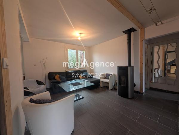 Maison à Lagnieu, 01150 - 5 pièces 118m²