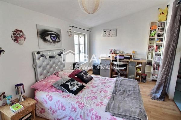Maison de ville avec garage -cave- atelier