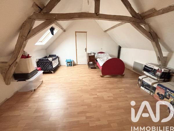 Maison à vendre 9 pièces 186 m² Seiches-sur-le-Loir
