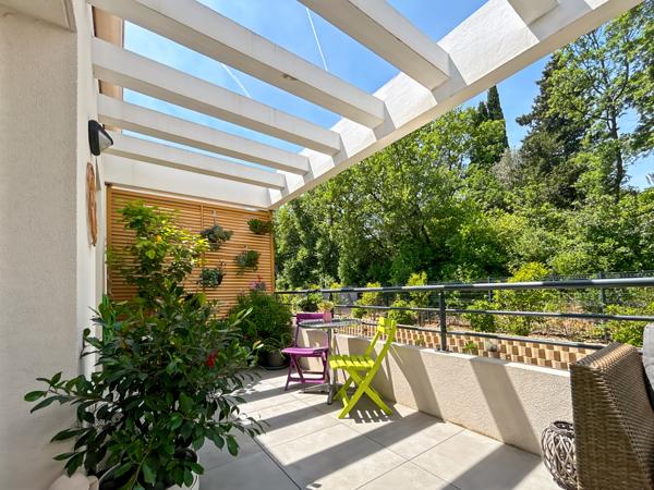 Aubagne (13400) 4 pièces standing Quartier Solans à Aubagne avec piscine