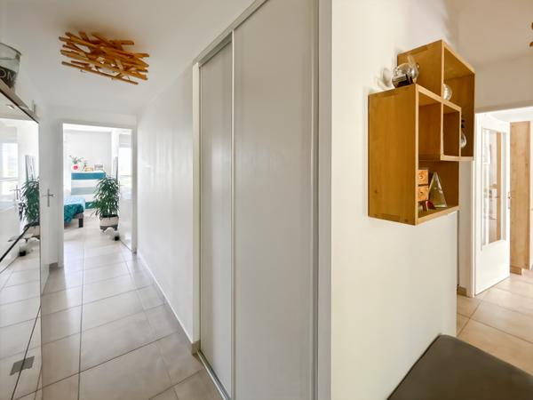 Aubagne (13400) 4 pièces standing Quartier Solans à Aubagne avec piscine