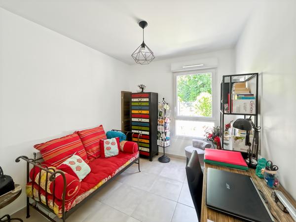 Aubagne (13400) 4 pièces standing Quartier Solans à Aubagne avec piscine