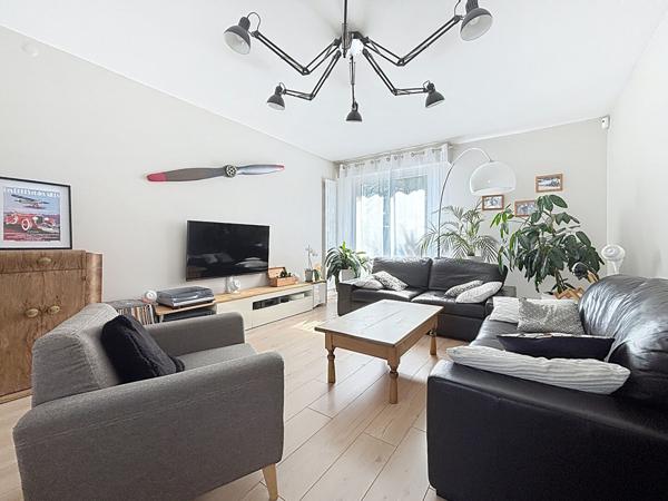 Maison 3 chambres, bureau, jardin et garage - 110m² - Hennebont, rive droite