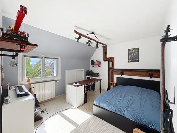 Maison 3 chambres, bureau, jardin et garage - 110m² - Hennebont, rive droite