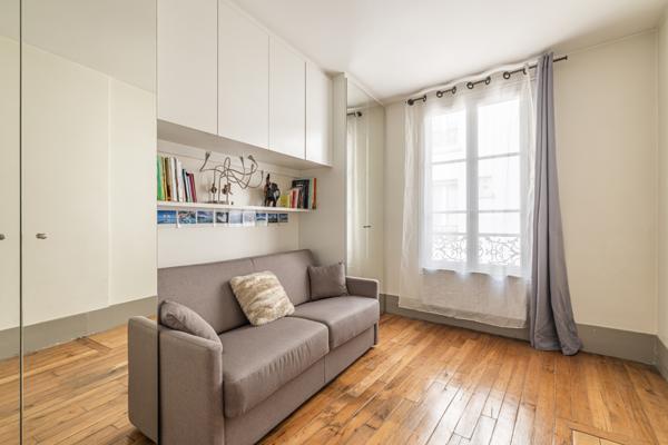 Paris 7ème – École Militaire / Tour-Maubourg – 3 pièces 54 m² entièrement rénové