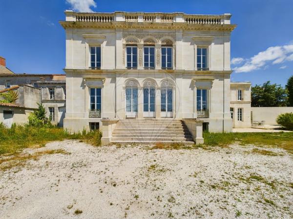 Maison  de luxe en vente - Charente-Maritime - 17