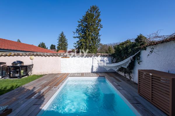 Maison de charme rénovée – 4 chambres – extérieur avec piscine