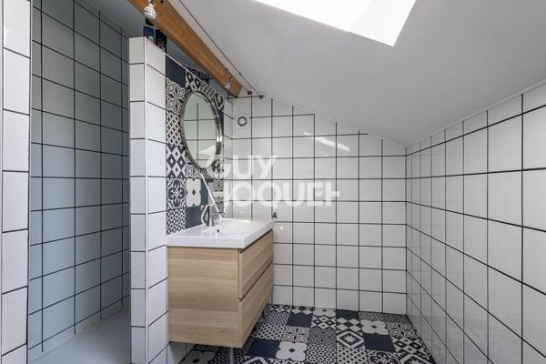 Maison de charme rénovée – 4 chambres – extérieur avec piscine