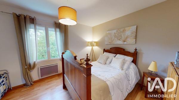 Maison à vendre 6 pièces 150 m² Vaux-le-Pénil