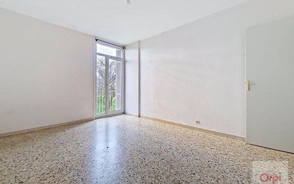 Appartement à louer    4 pièces •  Ajaccio