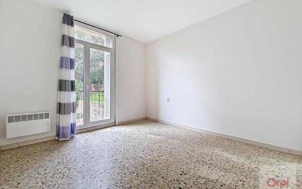 Appartement à louer    4 pièces •  Ajaccio