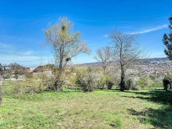 Terrain à vendre    Montluçon