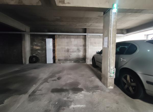 Parking / box Paris