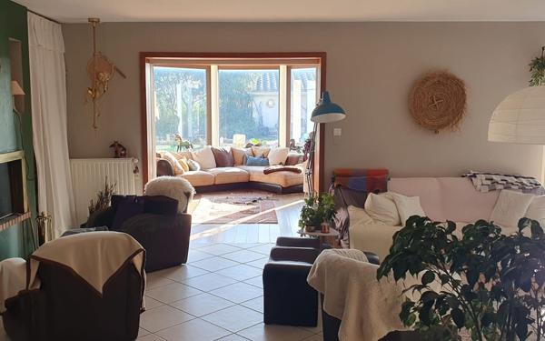 Maison à vendre    5 pièces •  Trèbes