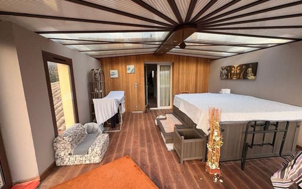 Maison à vendre    5 pièces •  Trèbes