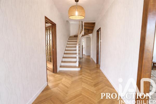 Maison à vendre 8 pièces 177 m² Lacq