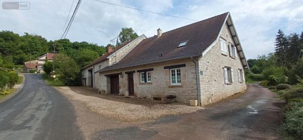 Corps de ferme à vendre à Vieux-Moulins en Haute-Marne (52200), ref : 52020-41