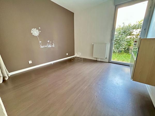 Appartement Carrieres Sous Poissy 3 pièce(s) 235 000 € **  - Référence  9246