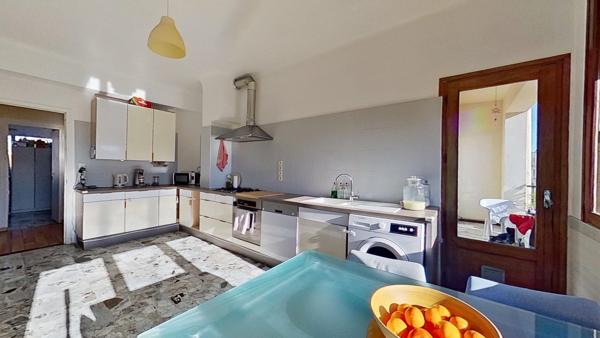 Appartement 6 pièces - 156 m² Exclusivité efficity