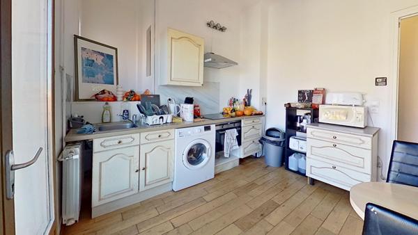 Appartement 6 pièces - 156 m² Exclusivité efficity