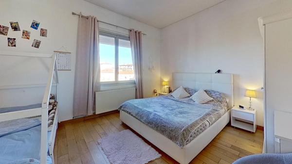 Appartement 6 pièces - 156 m² Exclusivité efficity