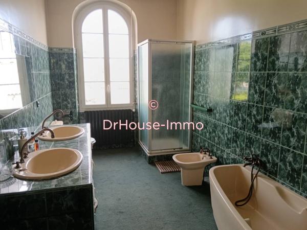 Maison à vendre 15 pièces de 673 m²