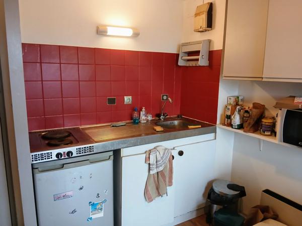 À vendre - T1/2, 1 pièce situé à Pessac (33600)