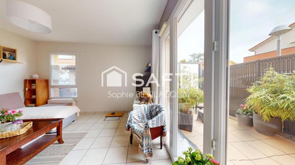 T2 TERRASSE SANS VIS A VIS ULTRA LUMINEUX CENTRE DU VILLAGE