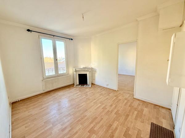 Appartement Conflans Sainte Honorine 2 pièce(s) 44 m2 133 000 € **  - Référence  7998
