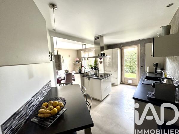 Maison à vendre 7 pièces 177 m² Gazeran