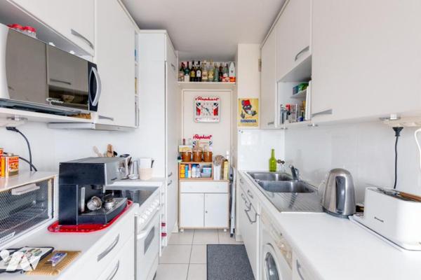 75011 - Bastille / Rue de la Roquette- Appartement 44 m² - 1 chambre - balcon / parking