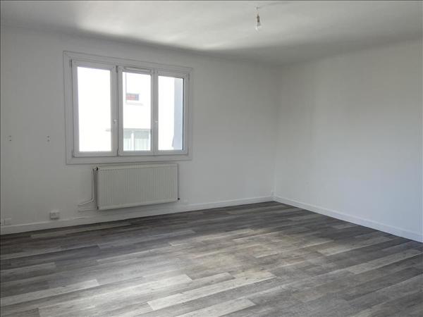 Appartement à louer 488 € CC NANTES 2 p 36 m² DPE E