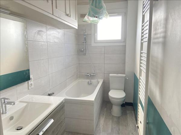 Appartement à louer 488 € CC NANTES 2 p 36 m² DPE E